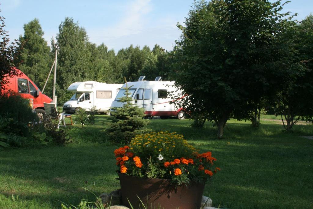 Laucu Akmens Hotel Skulte  Luaran gambar